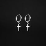 Candongas con cruz pequeña en plata ley 925