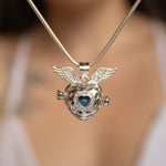 Collar corazón con alas en plata ley 925