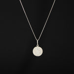 Collar con dije de San Benito en plata ley 925 certficada