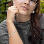 Collar con letra inicial en plata ley 925 certificada