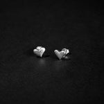 Conjunto de collar y topitos corazón sólido en plata ley 925