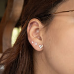 Conjunto de collar y topitos corazón sólido en plata ley 925