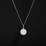 Collar con dije de San Benito en plata ley 925 certficada