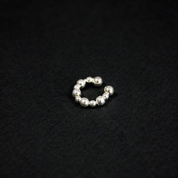 Ear cuff con esferas o balines en plata ley 925